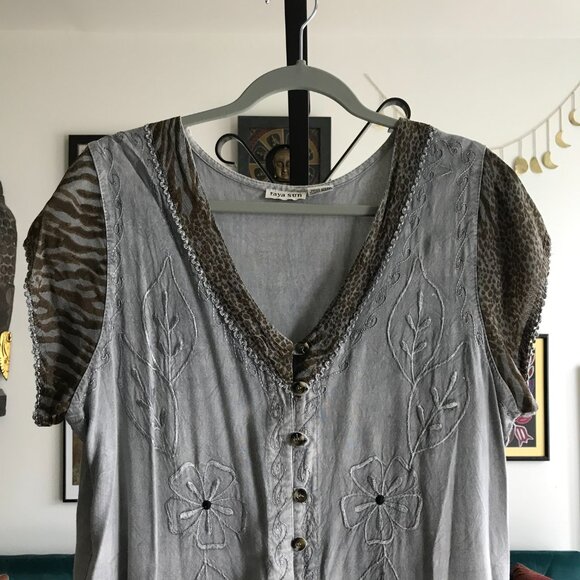 RAYA SUN size XL Gray Embroidered Animal Print Accent Dress Boho Festival - Picture 2 of 5